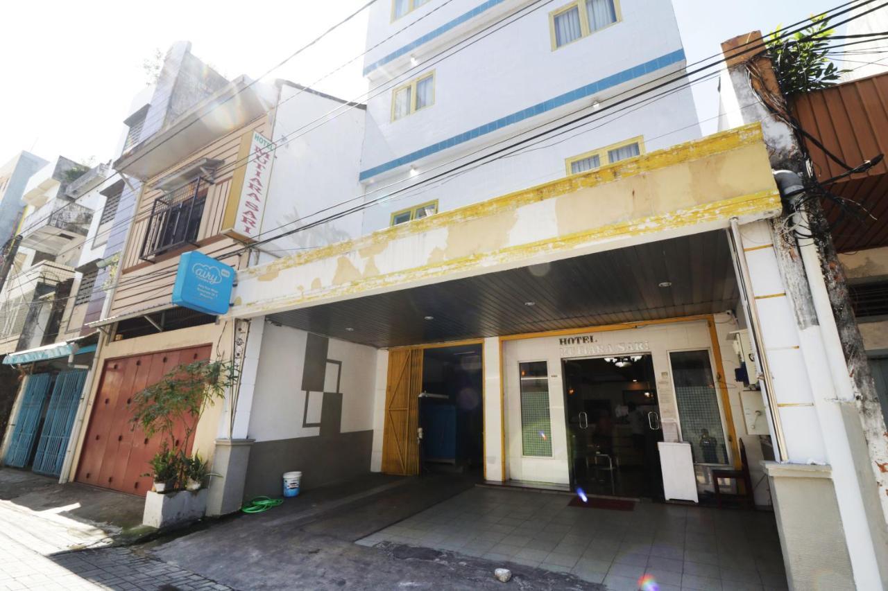 Mutiara Sari Hotel Makassar Exterior photo